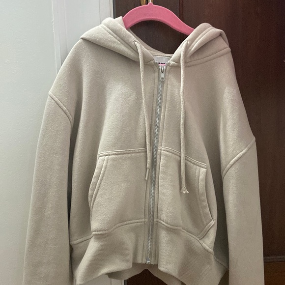 cropped beige zip up - Picture 1 of 1